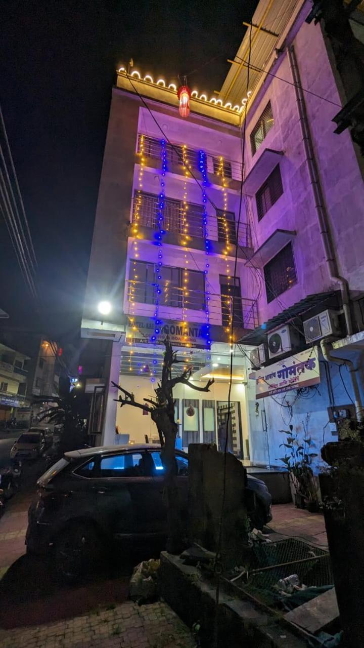 Hotel Aaba'S Gomantak Sawantwadi Exteriör bild
